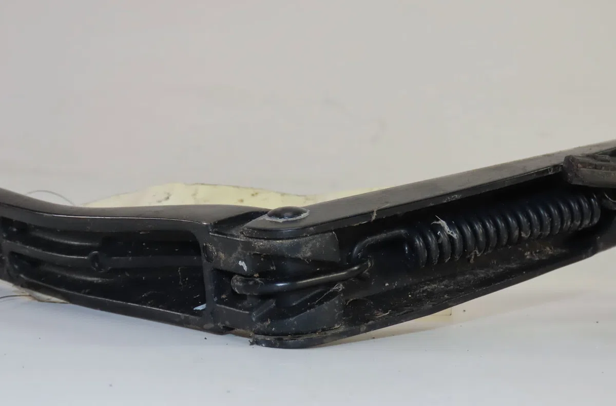 Bras essuie-glace avant gauche Peugeot 607 (9D, 9U) 2.2 hdi (2000-2006) occasion