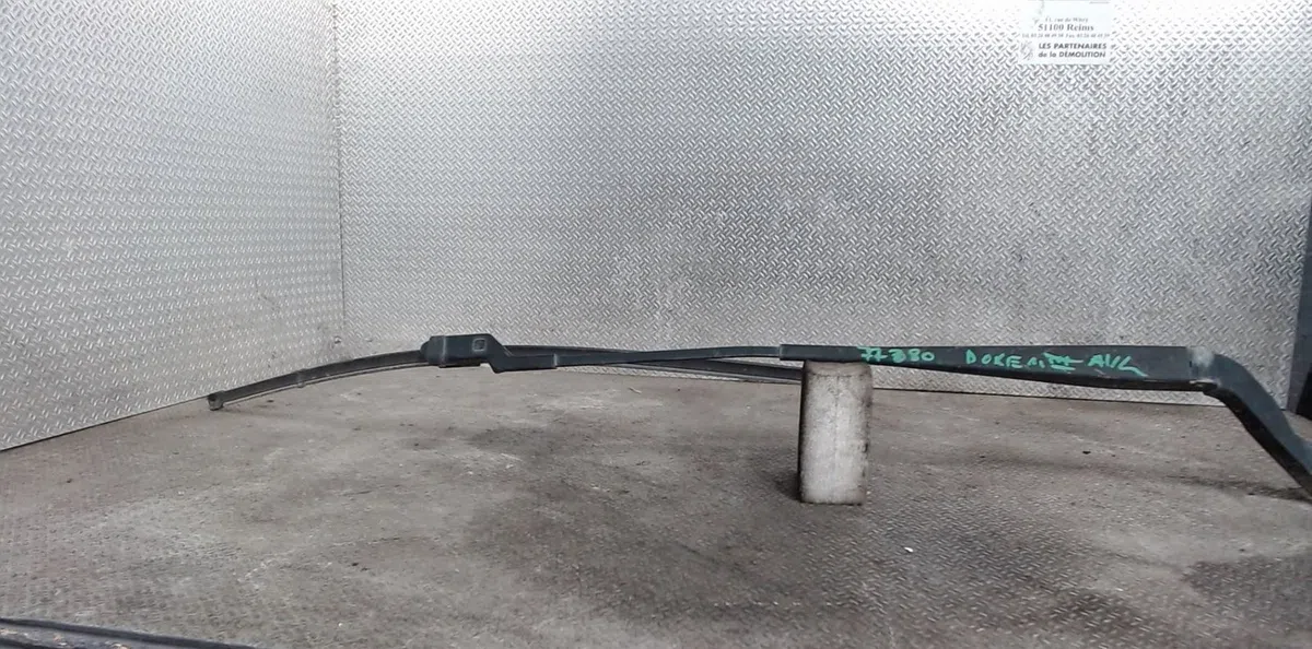 Bras essuie-glace avant gauche Peugeot BOXER Camionnette 2.2 hdi 100 (2006) occasion