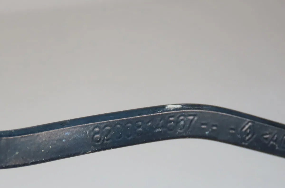 Bras essuie-glace avant gauche Renault CLIO III (BR0-1, CR0-1) 1.5 dci (c-br0g, c-br1g) (2005-2012) 5 portes occasion