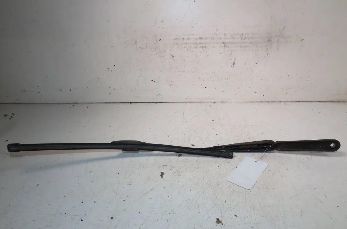 Bras essuie-glace avant gauche Renault KANGOO Express (FC0-1_) 1.5 dci (fc07, fc1r) (2001) 4 portes occasion