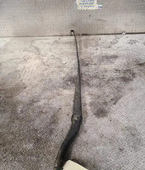 Bras essuie-glace avant gauche RENAULT MASTER 3  MASTER 3 PHASE 2 occasion