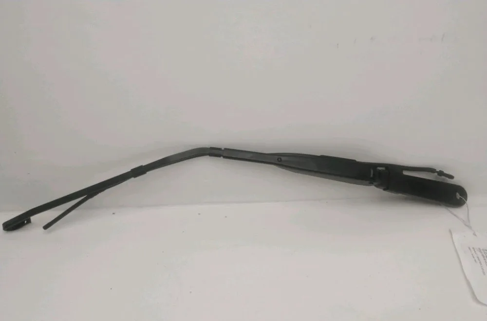 Bras essuie-glace avant gauche Renault MASTER II Camionnette (FD) 2.5 dci (2006-2010) occasion
