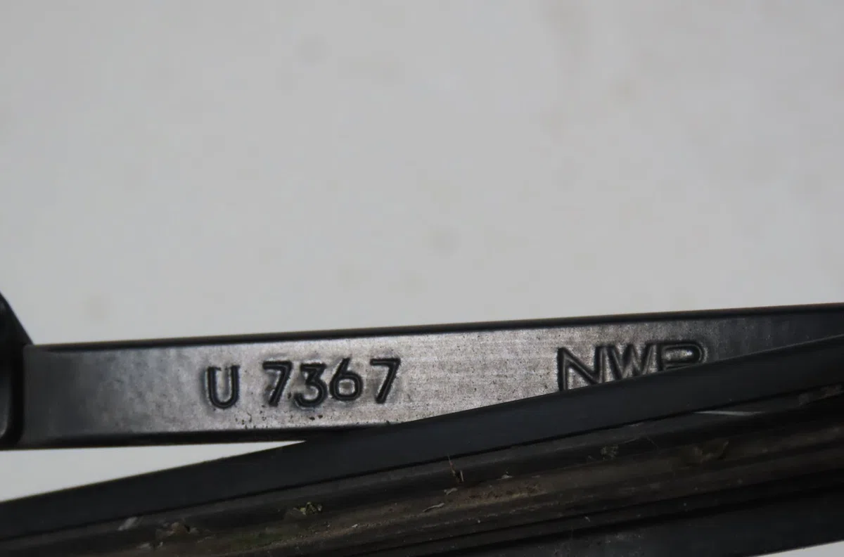 Bras essuie-glace avant gauche Renault MASTER PRO Camion plate-forme-Châssis (HH__, UH__) Dci 130 (hh03, hh13, hh63, uh0