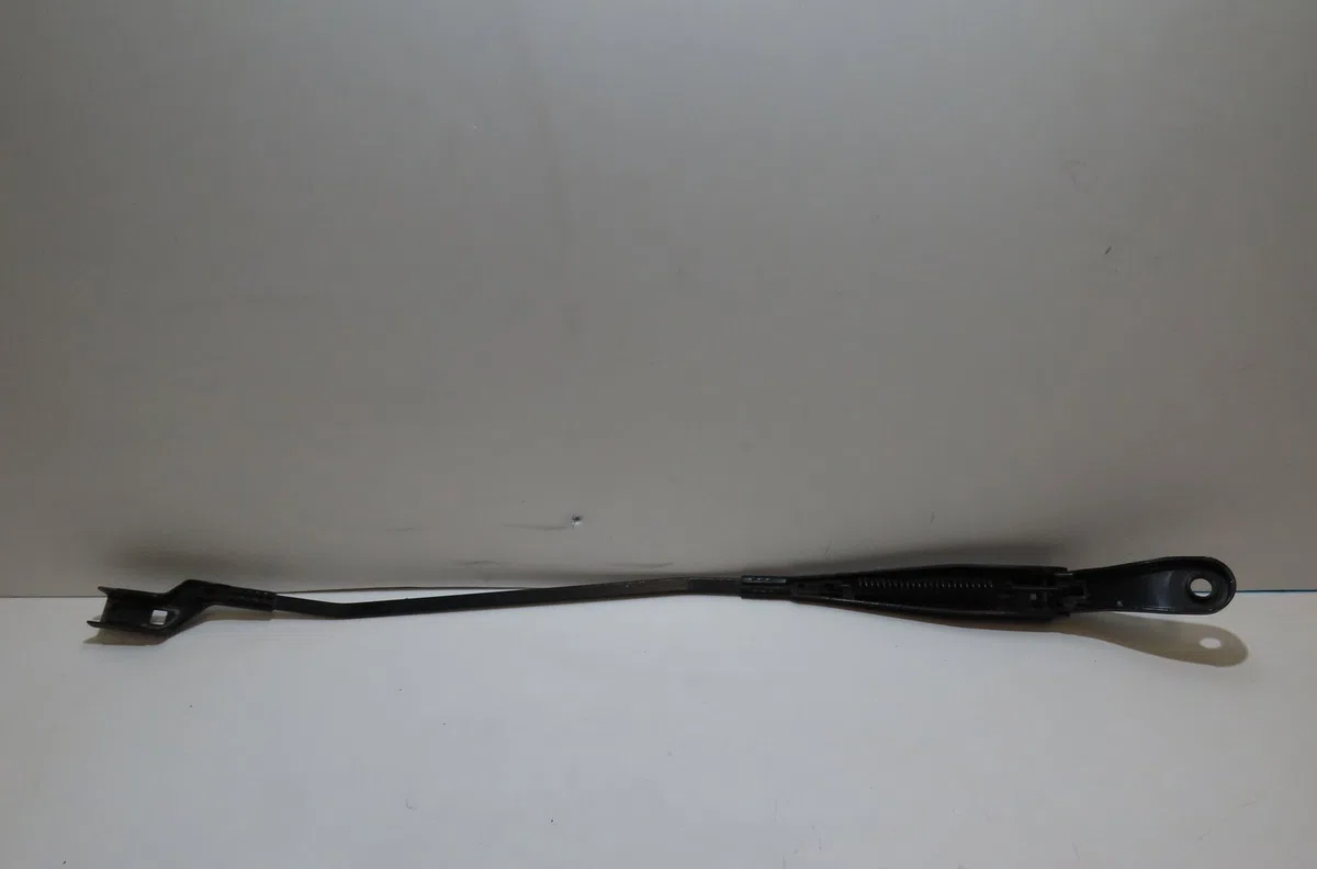 Bras essuie-glace avant gauche Renault ZOE (BFM_) Zoe (2012) 5 portes occasion