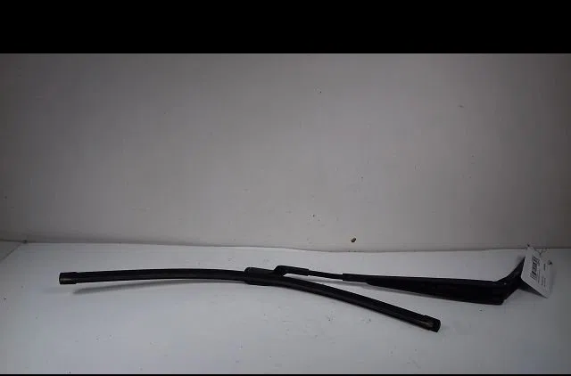 Bras essuie-glace avant gauche Seat IBIZA IV (6J5, 6P1) 1.6 (2008-2012) occasion