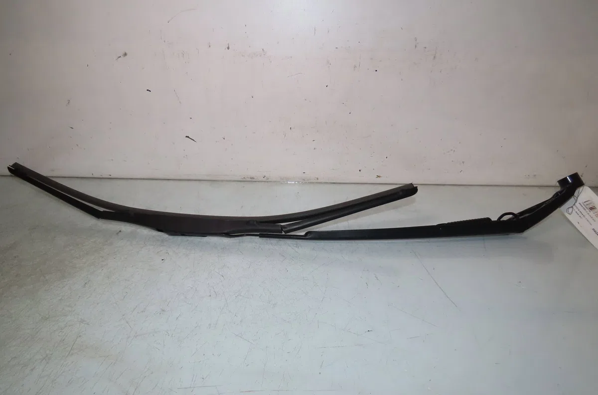 Bras essuie-glace avant gauche TOYOTA RAV4 occasion