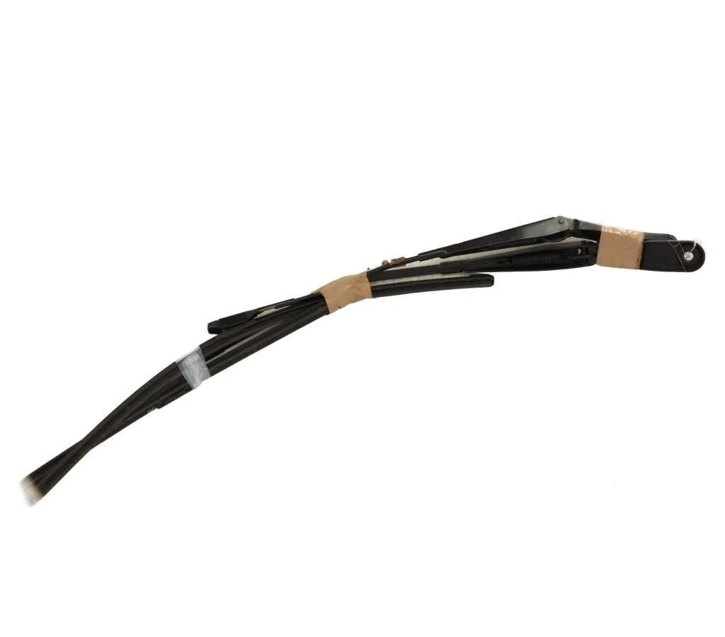 Bras essuie-glace avant gauche Volvo V40 3-5 portes (525) D2 (2012-2016) occasion