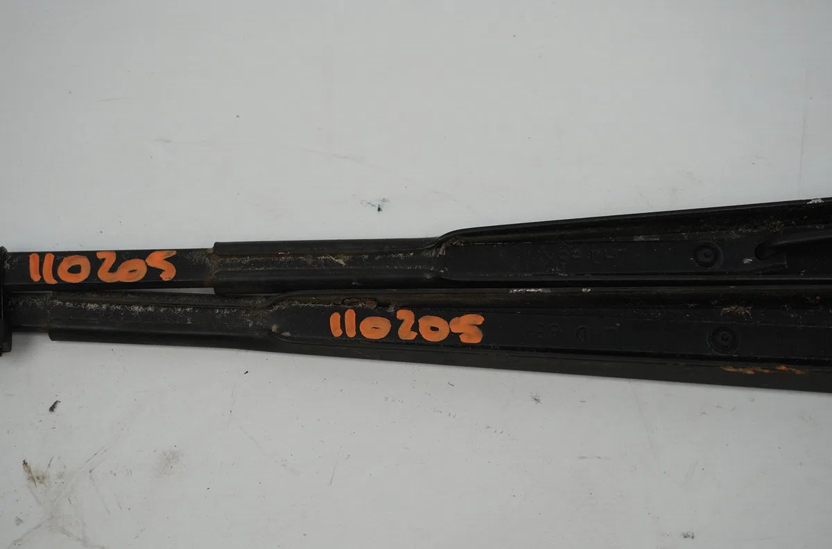 Bras essuie-glace avant Nissan PIXO (UA0) 1.0 (2009) 5 portes occasion