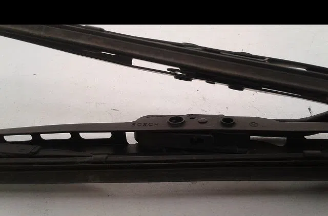 Bras essuie-glace avant Opel ASTRA G 3-5 portes (T98) 2.2 dti (f08, f48) (2002-2005) occasion