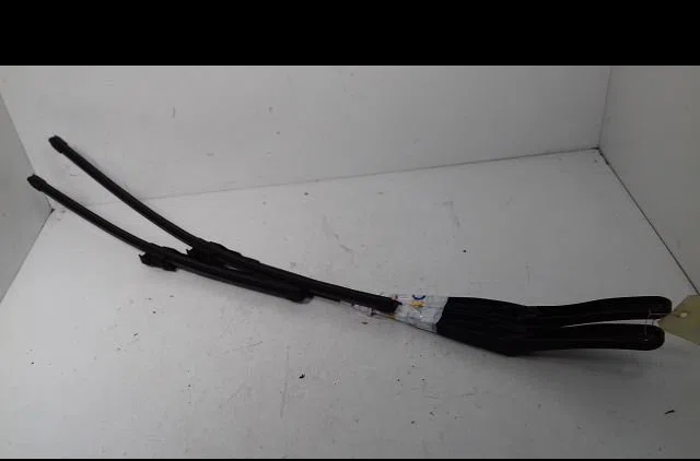 Bras essuie-glace avant Opel ASTRA H GTC (A04) 1.7 cdti (l08) (2005-2010) 3 portes occasion