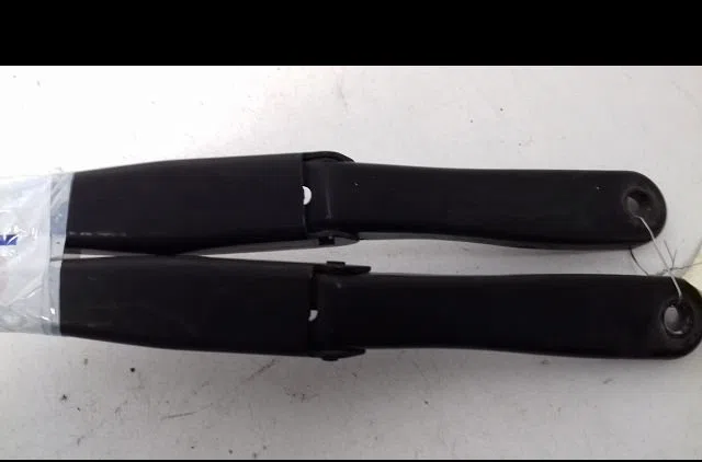 Bras essuie-glace avant Opel ASTRA H GTC (A04) 1.7 cdti (l08) (2005-2010) 3 portes occasion