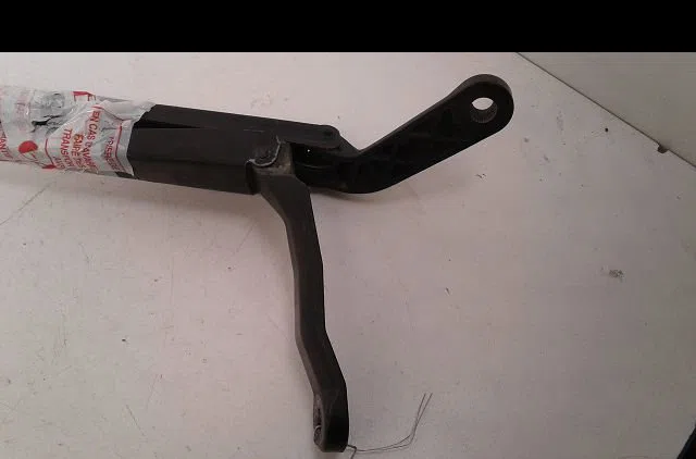 Bras essuie-glace avant Peugeot 206 3-5 portes (2A-C) 1.4 hdi eco 70 (2001-2009) 5 portes occasion