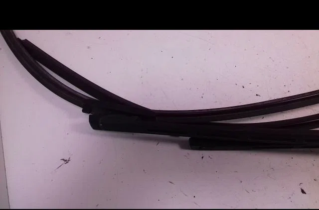 Bras essuie-glace avant Peugeot 307 Break (3E) 2.0 hdi 135 (2004-2008) 5 portes occasion