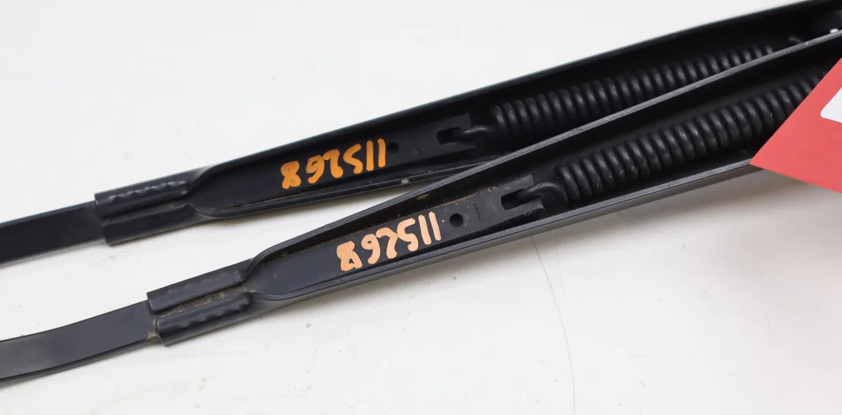 Bras essuie-glace avant Peugeot 407 (6D_) 2.0 hdi 135 (6drhrh, 6drhre, 6drhrg, 6drhrj) (2004-2010) 4 portes occasion