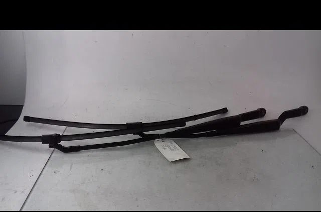 Bras essuie-glace avant Renault ESPACE IV (JK0-1_) 2.2 dci (jk0h) (2002-2006) occasion