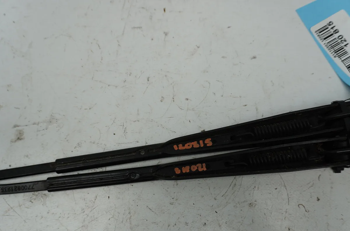 Bras essuie-glace avant Renault LAGUNA I (B56_, 556_) 1.6 16v (b568, b561) (1997-2001) occasion