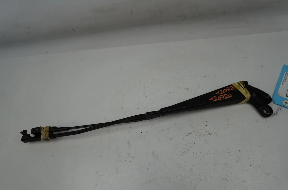 Bras essuie-glace avant Renault MODUS - GRAND MODUS (F-JP0_) 1.5 dci (fp0d, jp0d) (2004) occasion