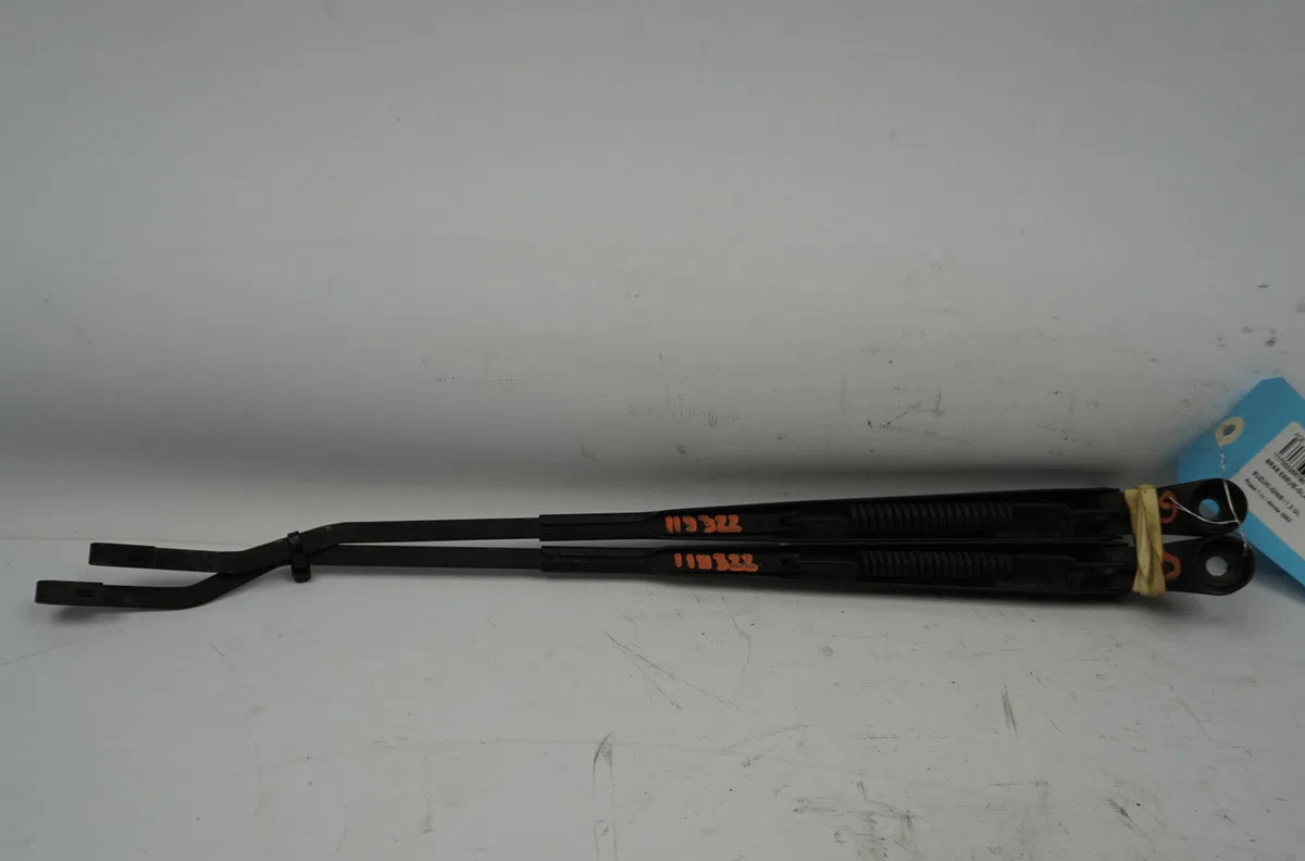 Bras essuie-glace avant Suzuki IGNIS I (FH) 1.3 4wd (rg413) (2000-2003) occasion