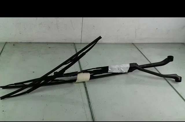 Bras essuie-glace avant Toyota RAV 4 II (_A2_) 2.0 4wd (aca21, aca20) (2000-2005) occasion