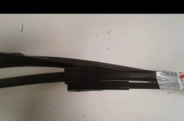Bras essuie-glace avant Volkswagen POLO (9N_, 9A_) 1.9 tdi (2001-2009) occasion