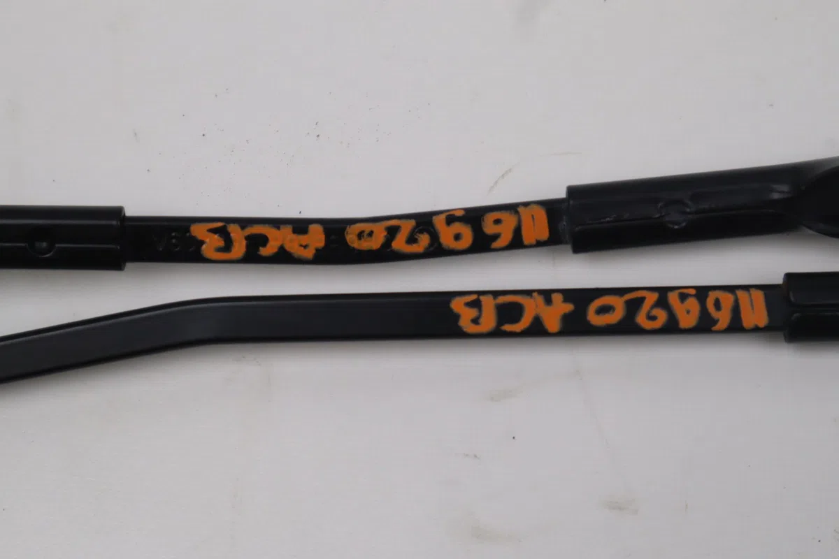 Bras essuie-glace avant Volkswagen POLO V (6R1, 6C1) 1.4 (6r1) (2009-2014) occasion