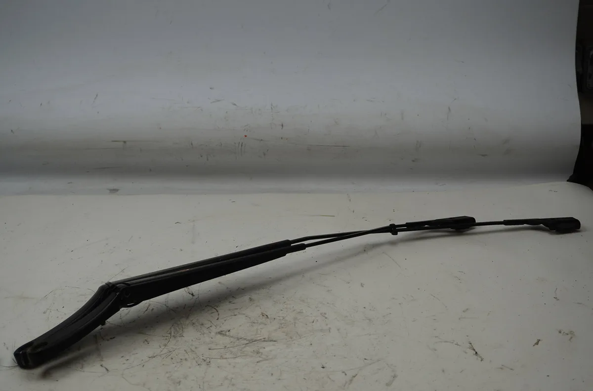 Bras essuie-glace avant Volkswagen TOURAN (1T1, 1T2) 1.9 tdi (2003-2004) 5 portes occasion