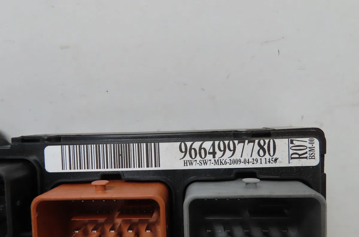 Bsm (boitier servitude moteur) Peugeot 207 SW (WK_) 1.4 16v (2007-2013) occasion — photo 4
