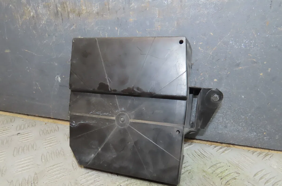 Bsm (boitier servitude moteur) Renault CLIO III (BR0-1, CR0-1) 1.6 16v (br05, br0b, br0y, br15, br1j, br1m, br1y, cr0b,... (2005-2014) 5 portes occasion — photo 3
