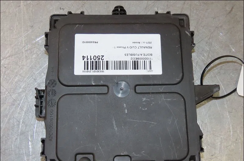 Bsm (boitier servitude moteur) Renault CLIO V (B7_) 1.6 e-tech 140 (b7mu) (2020) occasion — photo 4