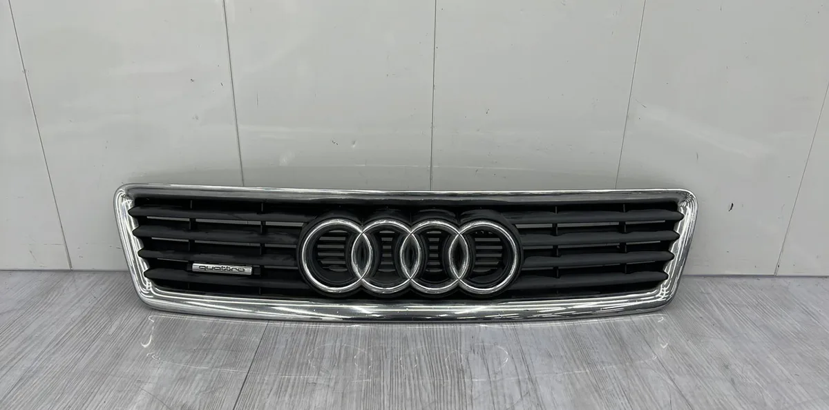 Calandre AUDI A6 2 ALLROAD PHASE 2 BREAK occasion
