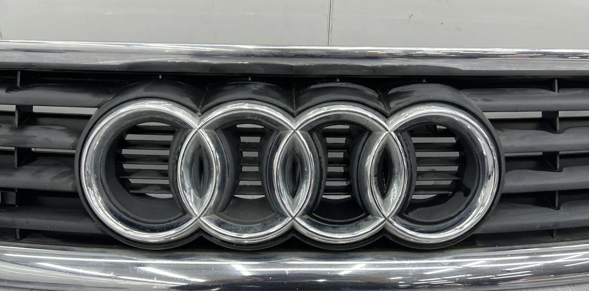 Calandre AUDI A6 2 ALLROAD PHASE 2 BREAK occasion