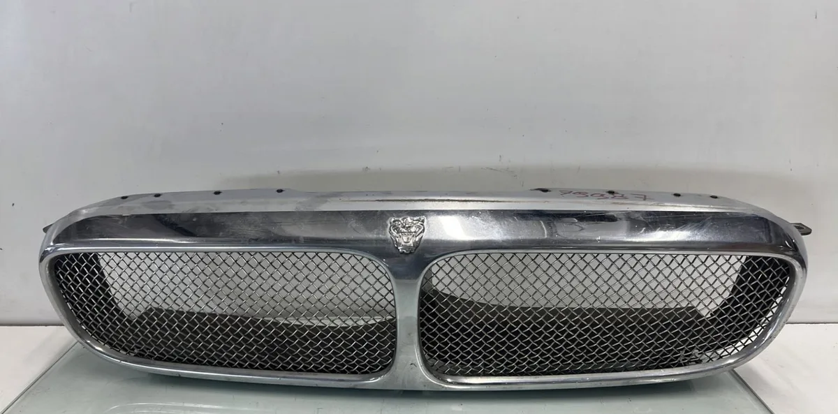 Calandre JAGUAR XJ X350 occasion