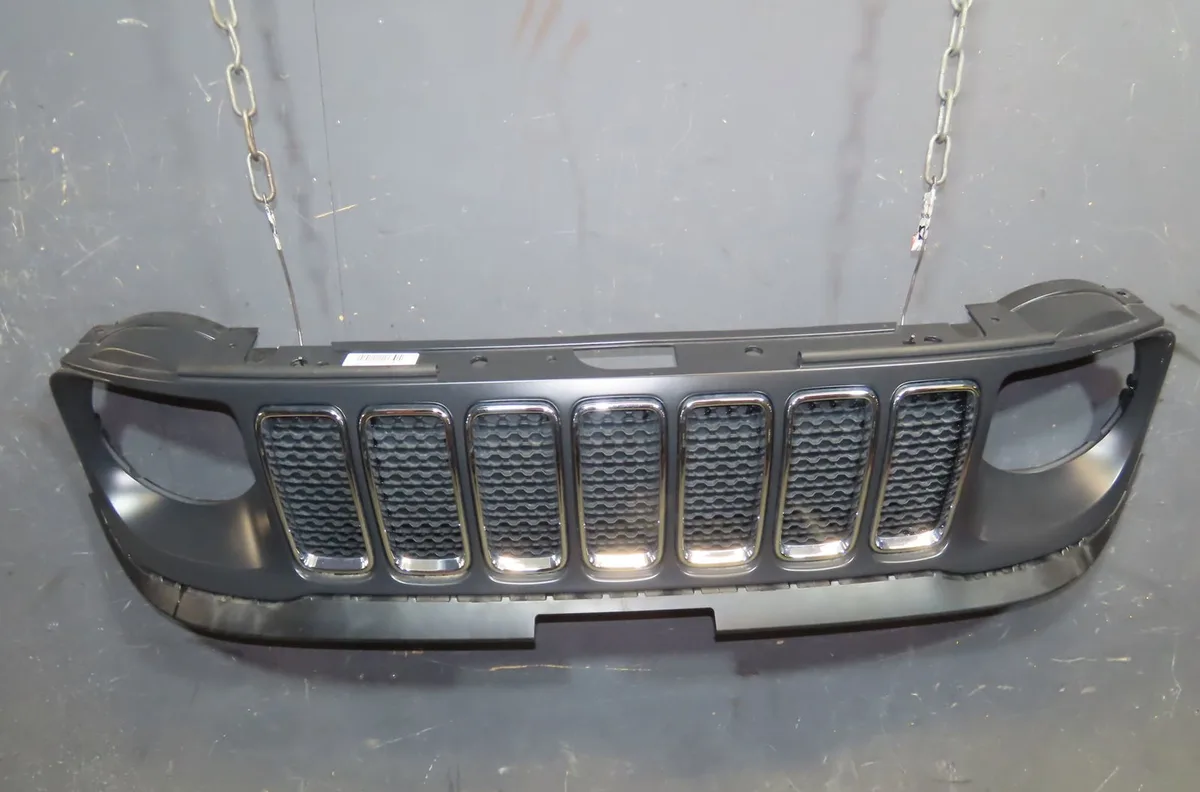 Calandre Jeep RENEGADE SUV (BU, B1, BV) 1.0 gse t3 (2018) occasion
