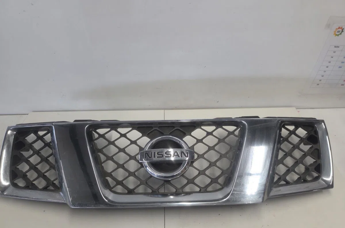 Calandre NISSAN PATHFINDER 2 PHASE 1 occasion — photo 3