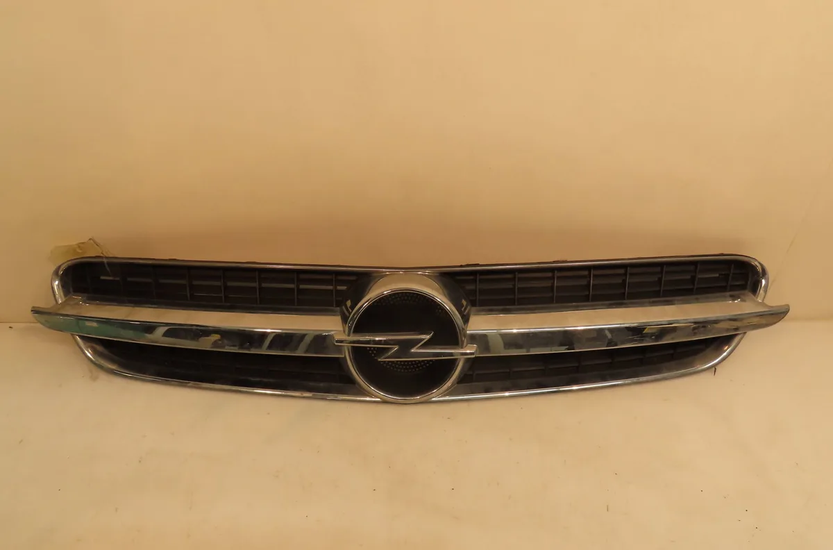 Calandre Opel VECTRA C GTS (Z02) 2.2 dti 16v (f68) (2002-2006) occasion
