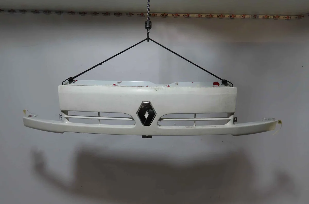Calandre RENAULT MASTER II occasion