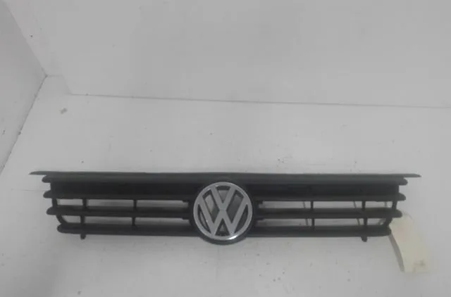 Calandre Volkswagen POLO III (6N1) 55 1.3 (1994-1997) occasion