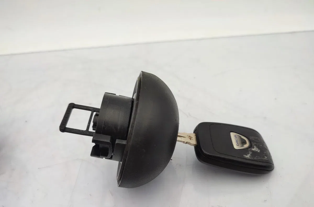 Calculateur moteur DACIA SANDERO 2 PHASE 2 occasion — photo 3
