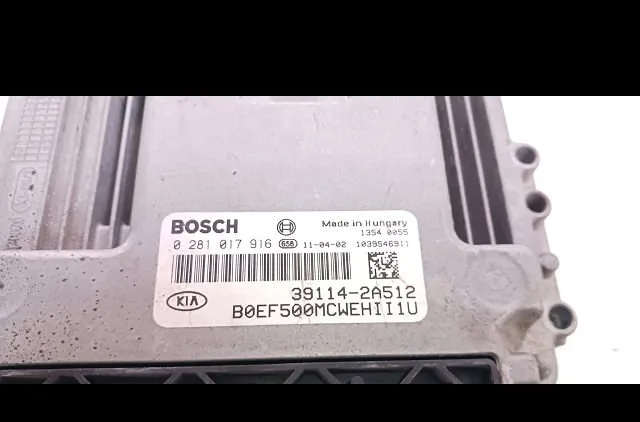 Calculateur moteur Kia CEE'D 3-5 portes (ED) 1.6 crdi 90 (2006-2012) occasion