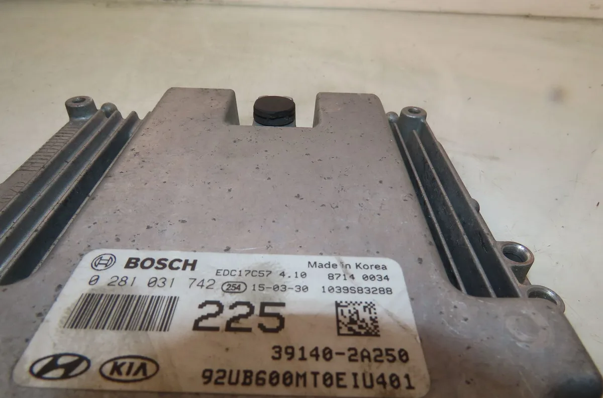 Calculateur moteur KIA RIO 2015 occasion