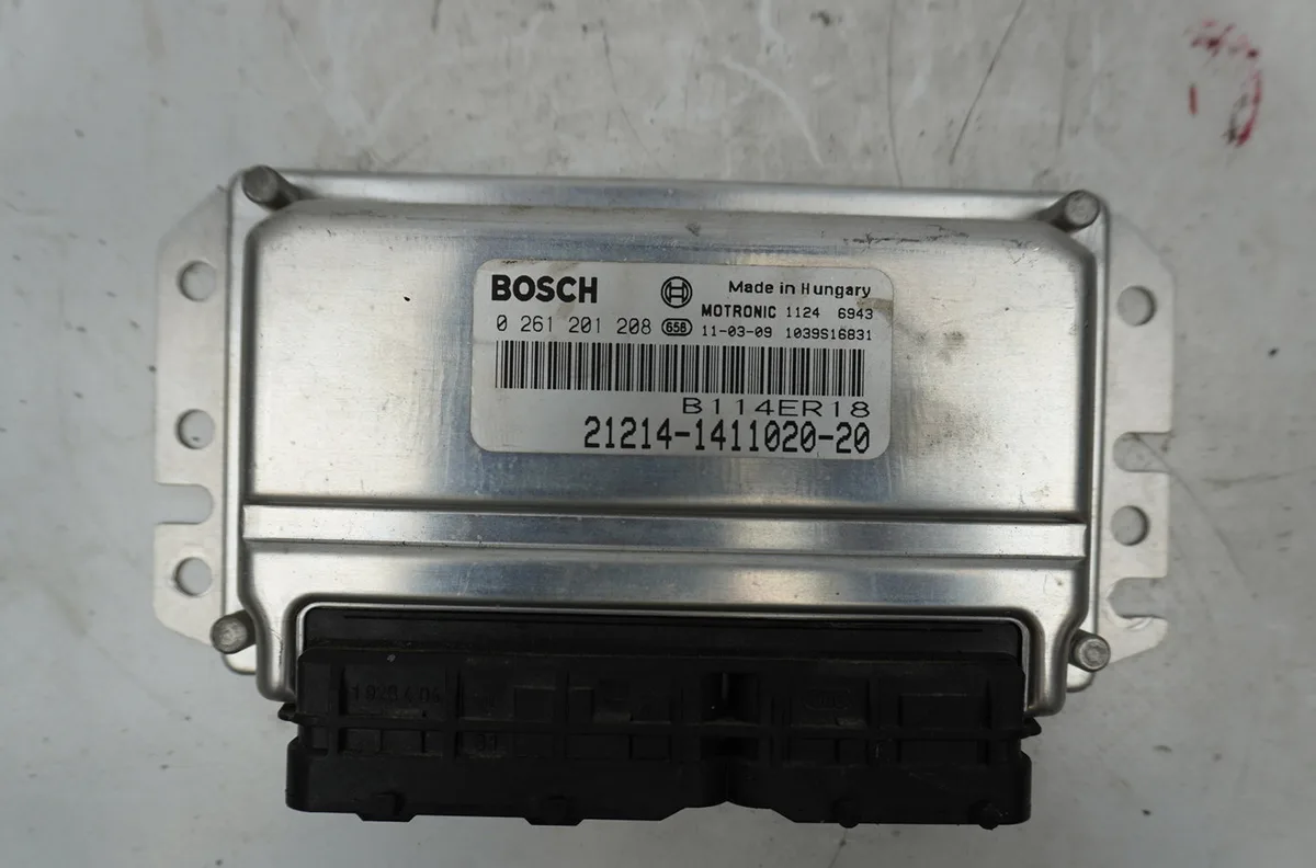 Calculateur moteur Lada NIVA Véhicule tout terrain fermé (2121, 2131) 1.7 lpg (2002-2015) occasion