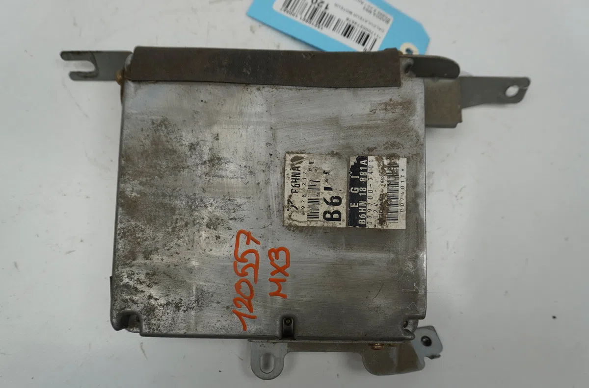 Calculateur moteur Mazda MX-3 (EC) 1.6 i (1993-1998) occasion — photo 2