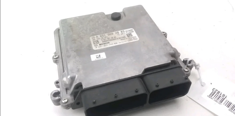 Calculateur moteur Mercedes-benz VITO Camionnette (W447) 116 cdi (447.601, 447.603, 447.605) (2014) occasion