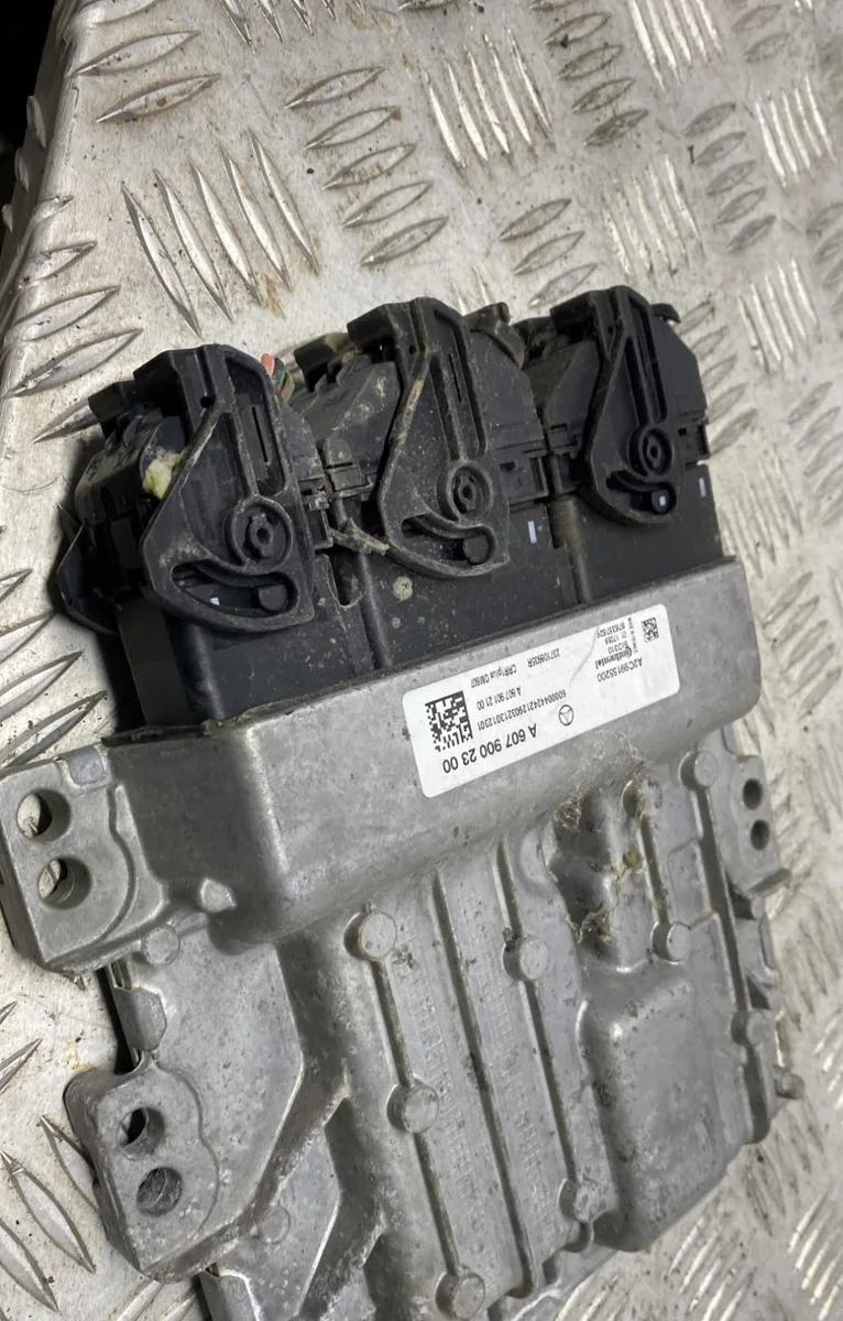Calculateur moteur MERCEDES CLASSE A 176 PHASE 2 occasion