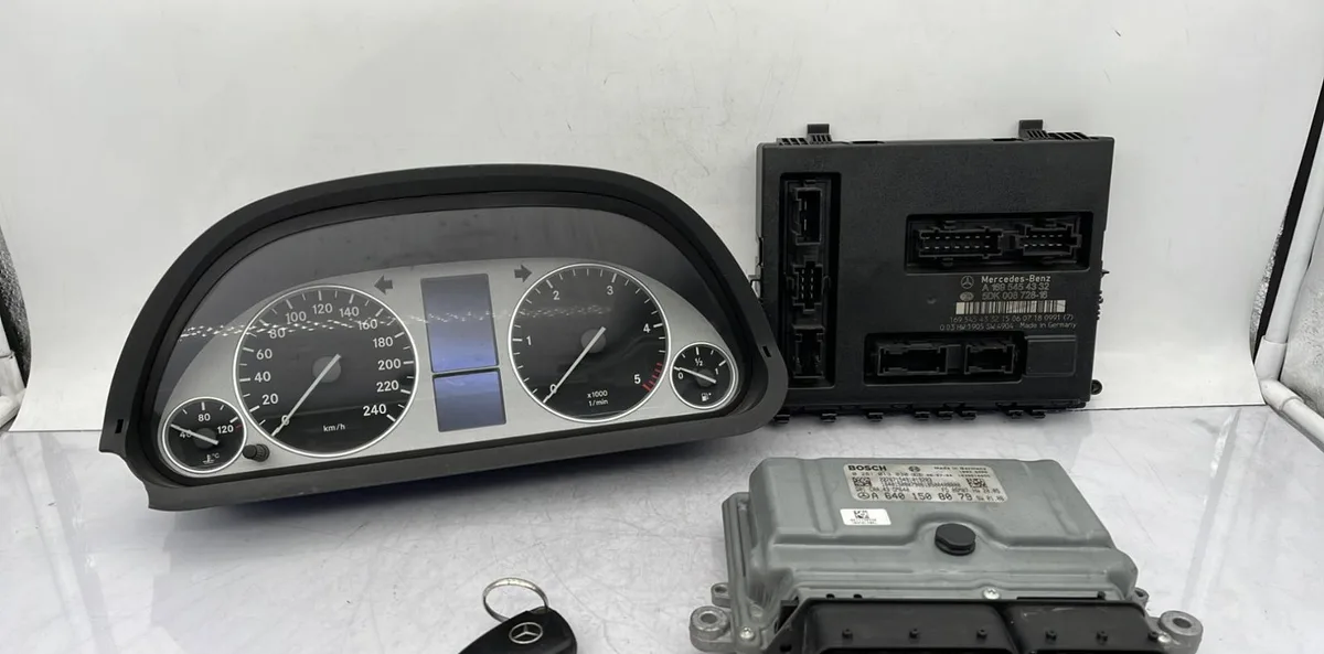 Calculateur moteur MERCEDES CLASSE B 245 PHASE 1 occasion