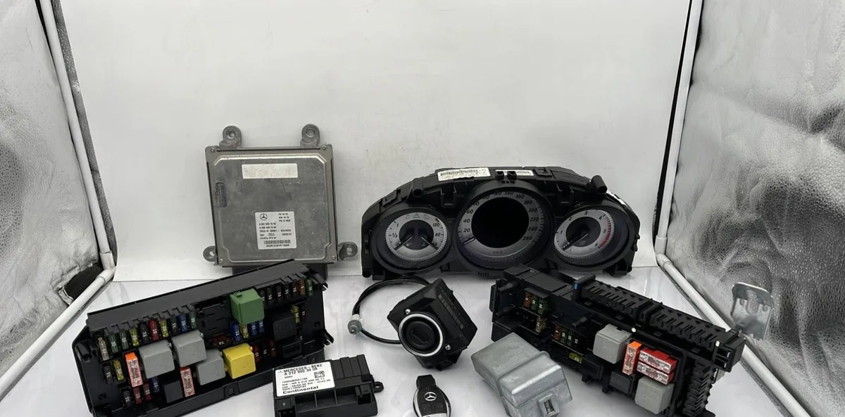 Calculateur moteur MERCEDES CLASSE C 204 PHASE 2 COUPE occasion