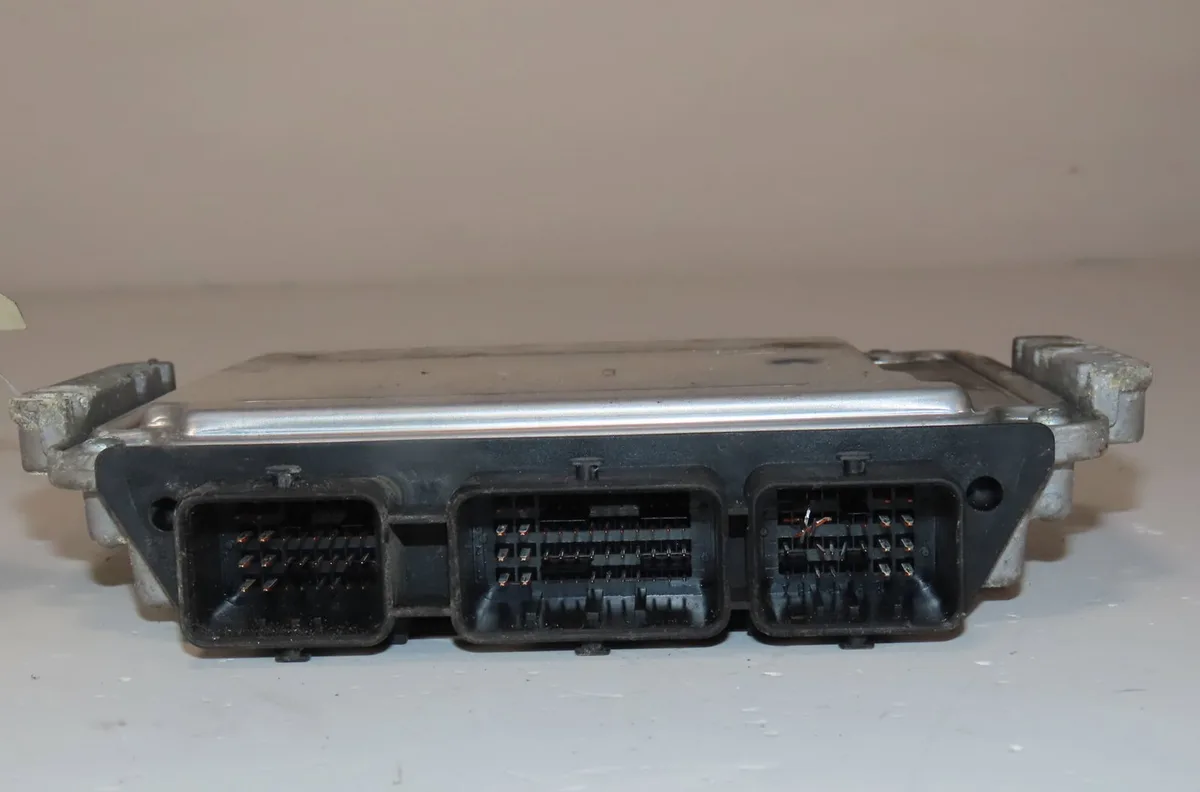 Calculateur moteur Peugeot 206 3-5 portes (2A-C) 1.4 hdi eco 70 (2001-2009) 5 portes occasion