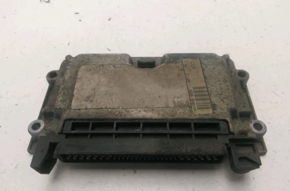 Calculateur moteur Peugeot 206 3-5 portes (2A-C) 1.6 i (1998-2000) occasion