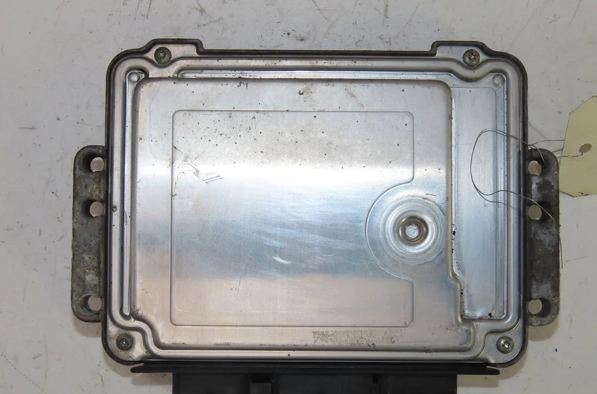Calculateur moteur Peugeot 206 Van 1.4 hdi (2001-2009) occasion
