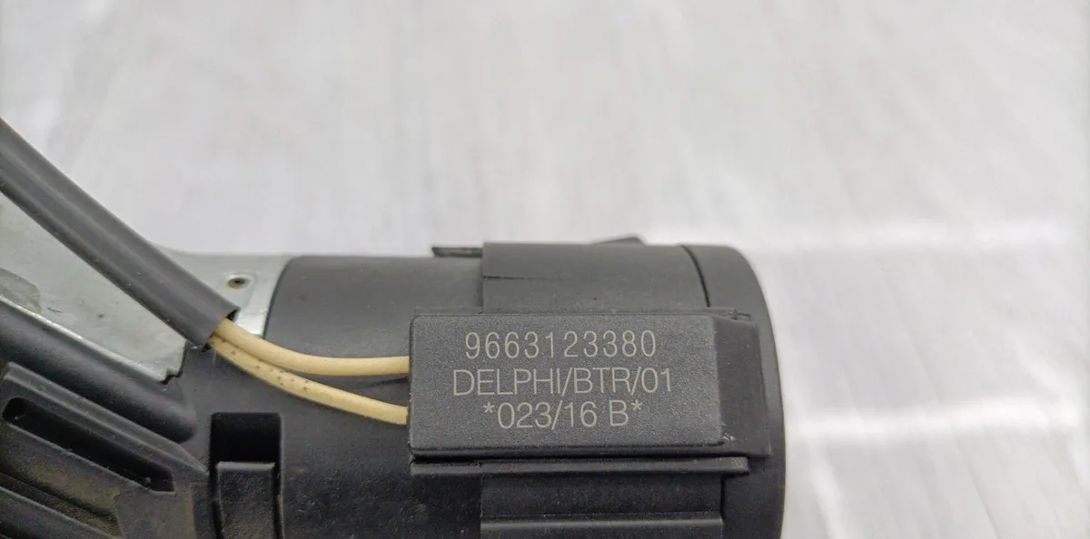 Calculateur moteur PEUGEOT 208 1 PHASE 2 occasion